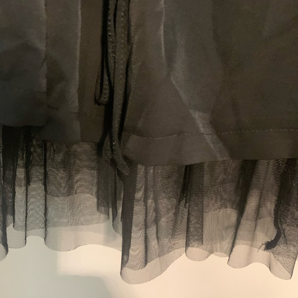 Black Skirt - Picture 3 of 6